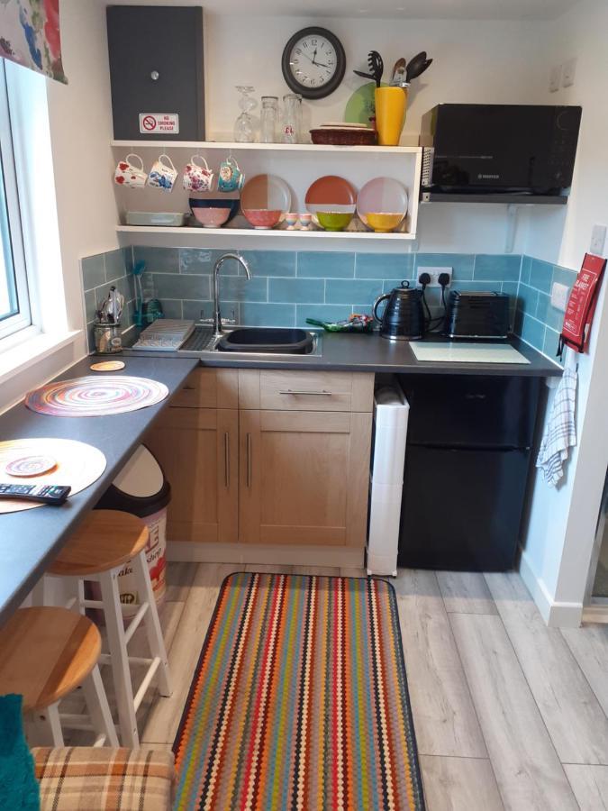Little Pedn Apartment เพนแซนซ์ ภายนอก รูปภาพ
